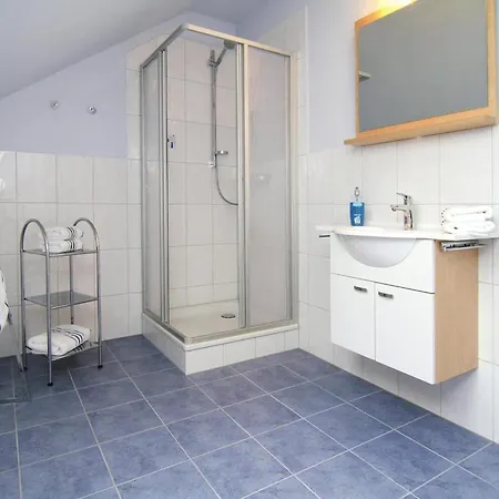 Apartment Apartment, Burow
